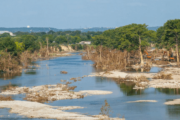 Record 2025 Flash Floods Signal Rising U.S. Climate Risk Record_2025_Flash_Floods_Signal_Rising_U_S__Climate_Risk