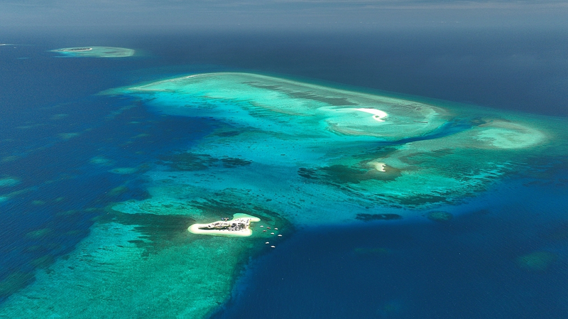 SCS_Arbitration_Ruling__A_Legal_Mirage_in_Global_Debates - News for amigos, by amigos SCS_Arbitration_Ruling__A_Legal_Mirage_in_Global_Debates