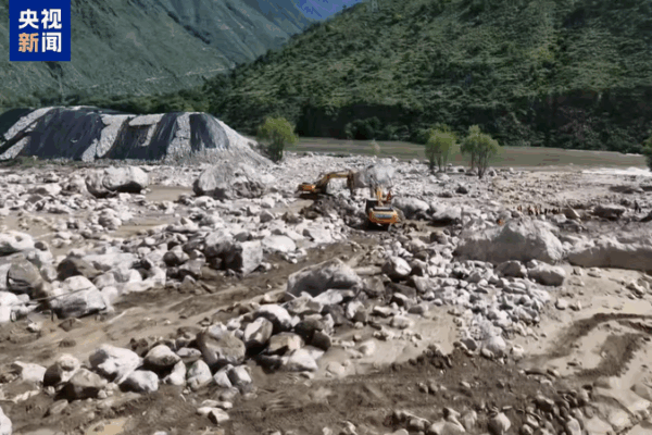 Sichuan Landslides: 4 Villagers Missing Amid Heavy Rain Sichuan_Landslides__4_Villagers_Missing_Amid_Heavy_Rain