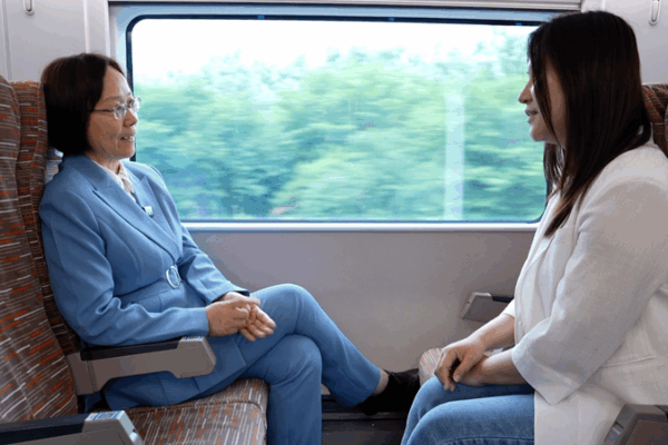 Smart Tech Drives China’s High-Speed Rail Revolution Smart_Tech_Drives_China_s_High_Speed_Rail_Revolution video poster