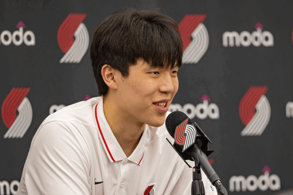 Trail Blazers Sign Chinese Mainland Star Yang Hansen Trail_Blazers_Sign_Chinese_Mainland_Star_Yang_Hansen