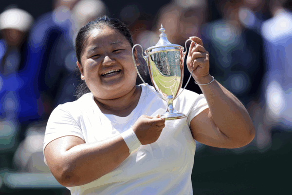 Wang Ziying’s Historic Wimbledon Win 🎾🏆 Wang Ziying's Historic Wimbledon Win 🎾🏆