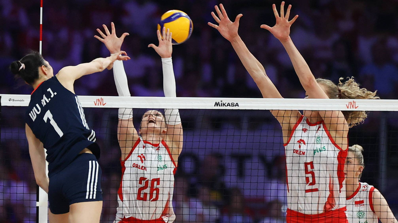 Volleyball Rollercoaster: China Falls 3-2 to Poland in FIVB Clash Volleyball_Rollercoaster__China_Falls_3_2_to_Poland_in_FIVB_Clash