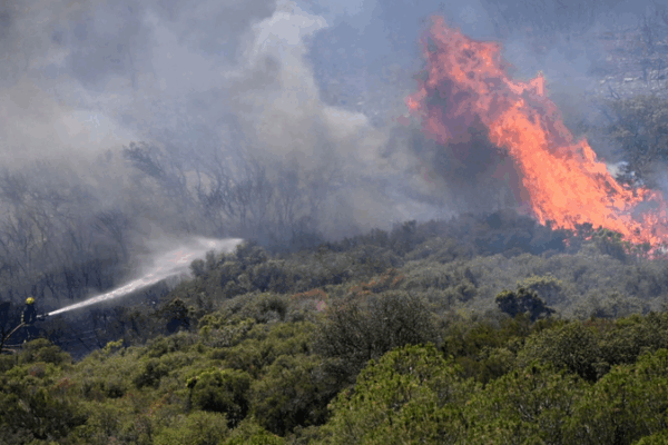 Western Europe’s Scorching June: Record-Breaking Heatwaves Western_Europe_s_Scorching_June__Record_Breaking_Heatwaves