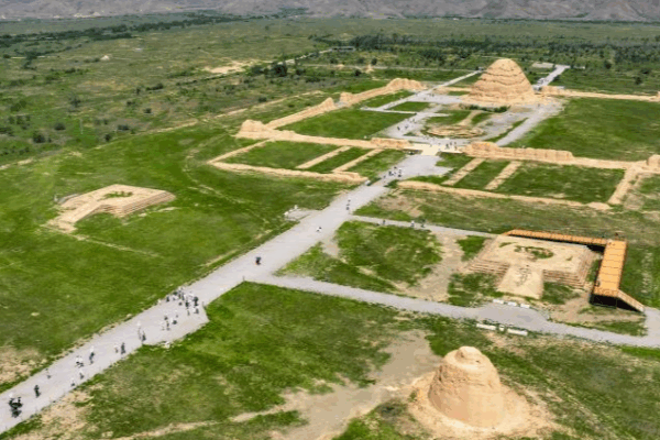 Xixia Imperial Tombs: A Fusion of Cultures Xixia_Imperial_Tombs__A_Fusion_of_Cultures