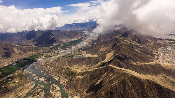 Yarlung_Zangbo_Hydropower__Clean_Energy___Safety_for_Downstream_Areas - News for amigos, by amigos Yarlung_Zangbo_Hydropower__Clean_Energy___Safety_for_Downstream_Areas