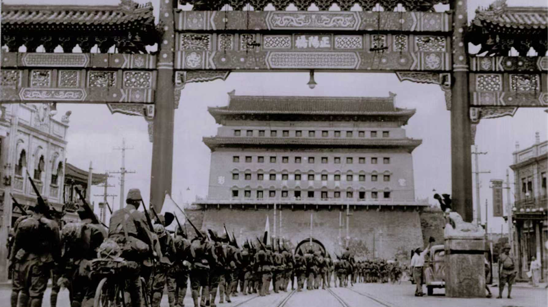 Zhengyang Gate: From War to Modern Beijing Zhengyang_Gate__From_War_to_Modern_Beijing