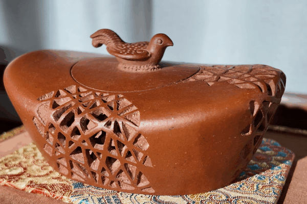 Zisha Teapot Magic: A Journey of Tradition at Bird’s Nest Fest Zisha_Teapot_Magic__A_Journey_of_Tradition_at_Bird_s_Nest_Fest