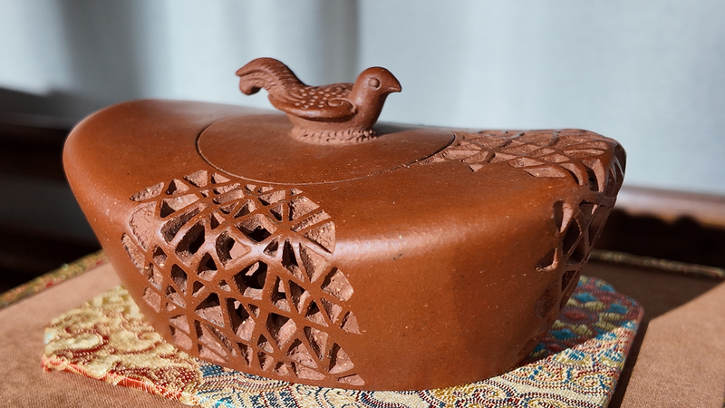 Zisha_Teapot_Magic__A_Journey_of_Tradition_at_Bird_s_Nest_Fest - News for amigos, by amigos Zisha_Teapot_Magic__A_Journey_of_Tradition_at_Bird_s_Nest_Fest