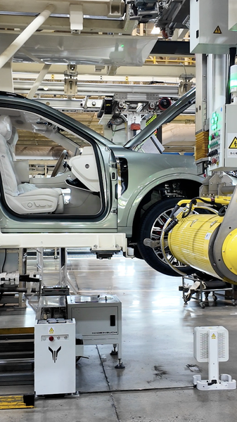 Wuhan’s Smart NEVs Race to Global Markets video poster