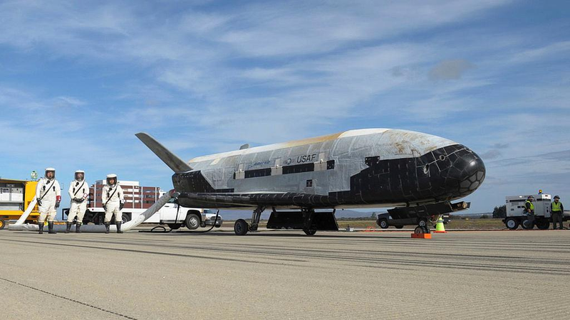 SpaceX to Launch Secret X-37B Drone on Mission 8 🚀 SpaceX to Launch Secret X-37B Drone on Mission 8 🚀