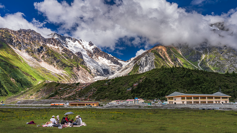 60th_Anniversary_Unity__Gifts_Spark_Joy_in_Xizang - News for amigos, by amigos 60th_Anniversary_Unity__Gifts_Spark_Joy_in_Xizang