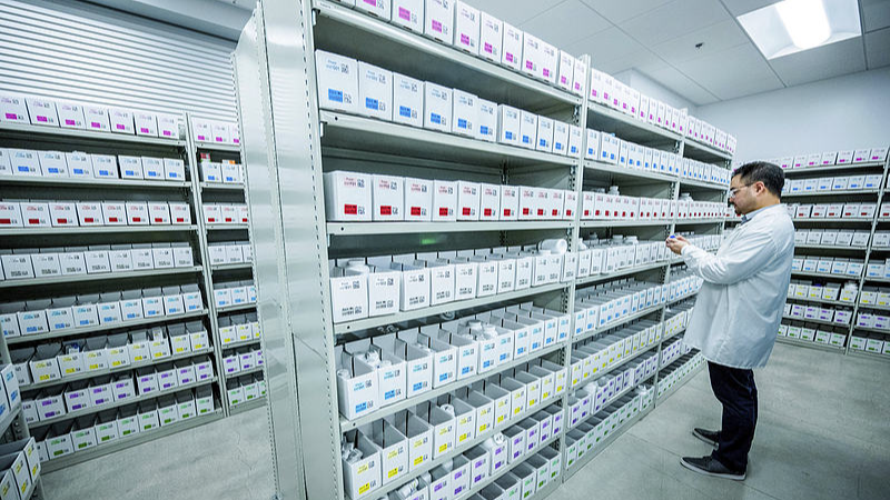 Trump’s Pharma Tariff Threat: Experts Question the Benefits