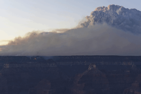 Dragon Bravo Fire Engulfs 472 km² at Grand Canyon Dragon Bravo Fire Engulfs 472 km² at Grand Canyon