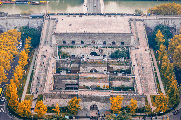 Nanjing’s Zhonghua Gate: Scars of History, Shades of Renewal Nanjing’s Zhonghua Gate: Scars of History, Shades of Renewal