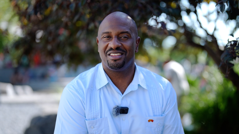 Grenada Ambassador Hails Chinese Mainland’s Green Poverty Relief video poster