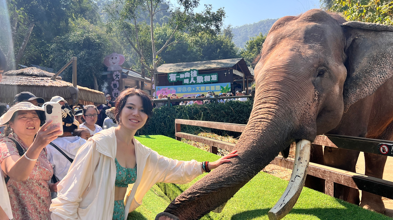 Breathing_Life_on_the_Chinese_Mainland__A_Youth_Diary - News for amigos, by amigos Breathing_Life_on_the_Chinese_Mainland__A_Youth_Diary