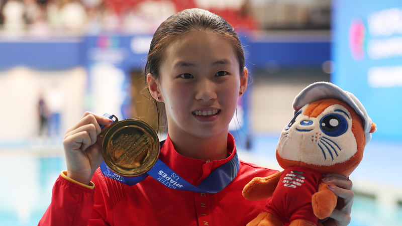 Chen_Yuxi_Dives_into_History_with_4th_World_Title