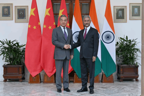 China_and_India_Seek_Pragmatic_Cooperation_Amid_Geopolitical_Shifts