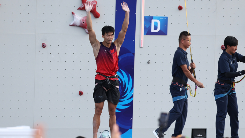China and Indonesia Triumph in Four-Lane Speed Climbing Debut China_and_Indonesia_Triumph_in_Four_Lane_Speed_Climbing_Debut