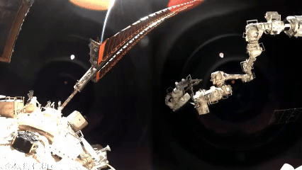Chinese Spacesuit B Marks 20 Spacewalks in Orbit Chinese_Spacesuit_B_Marks_20_Spacewalks_in_Orbit