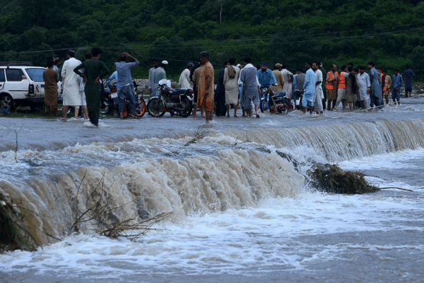 Deadly Floods in NW Pakistan Leave Over 20 Dead Deadly_Floods_in_NW_Pakistan_Leave_Over_20_Dead