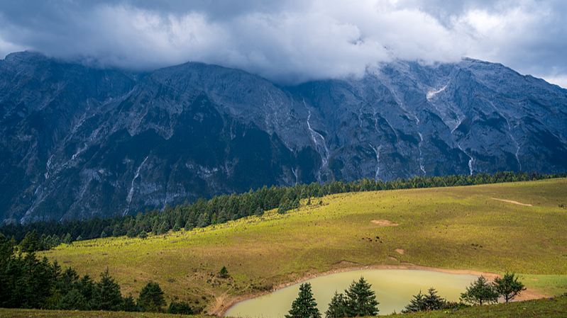 Exploring_Yulong_Snow_Mountain__Yunnan_s_Sacred__Black___White__Peak video poster