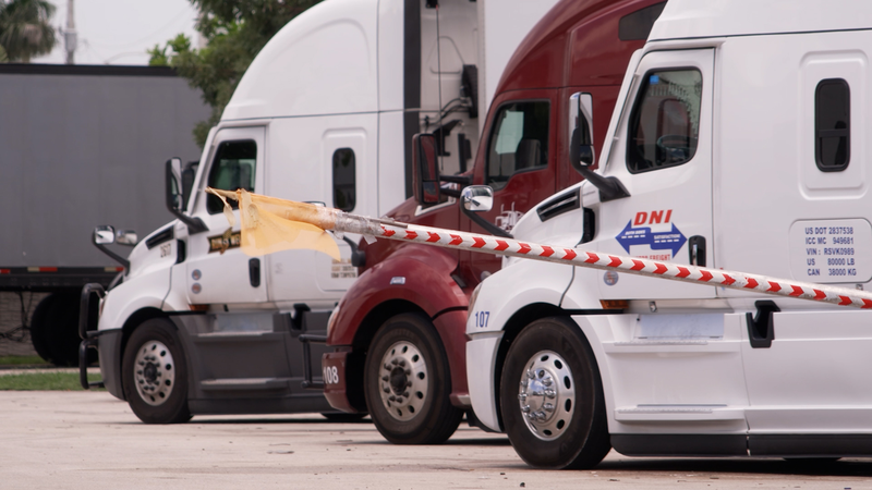 Fatal_Florida_Crash_Sparks_Nationwide_Safety_Crackdown_on_Immigrant_Truck_Drivers_poster - News for amigos, by amigos Fatal_Florida_Crash_Sparks_Nationwide_Safety_Crackdown_on_Immigrant_Truck_Drivers video poster