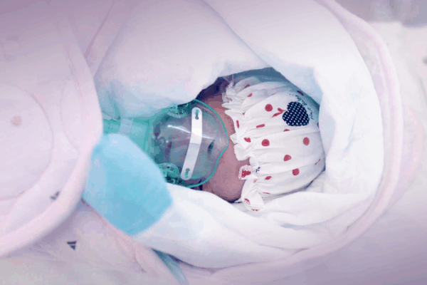 Fragile Beginnings on Nagqu Plateau: High-Altitude Birth Challenges Fragile_Beginnings_on_Nagqu_Plateau__High_Altitude_Birth_Challenges video poster
