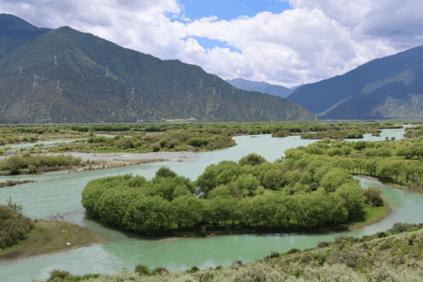 Global Poll Hails Chinese Mainland’s ‘Two Mountains’ Eco Vision Global_Poll_Hails_Chinese_Mainland_s__Two_Mountains__Eco_Vision