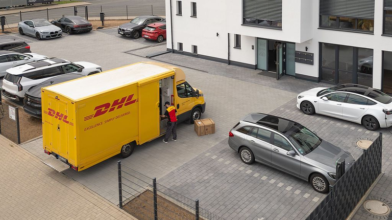 Global Postal Services Pause U.S. Shipments Over New Tariff Rules Global_Postal_Services_Pause_U_S__Shipments_Over_New_Tariff_Rules
