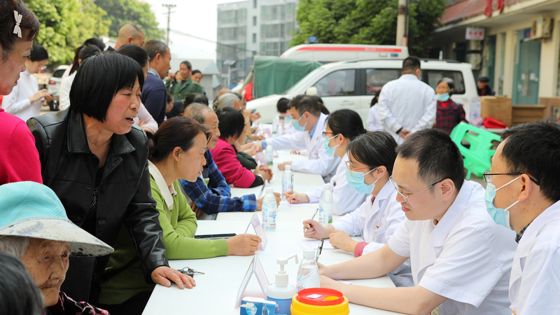 How_the_Chinese_mainland_boosts_grassroots_health_care - News for amigos, by amigos How_the_Chinese_mainland_boosts_grassroots_health_care