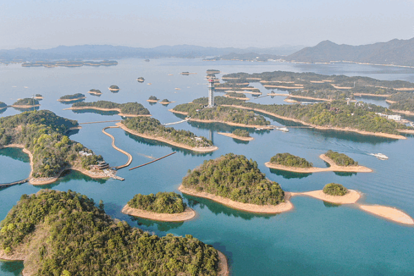 Find Serenity at Lushan Mountain’s West Sea 🌊 video poster