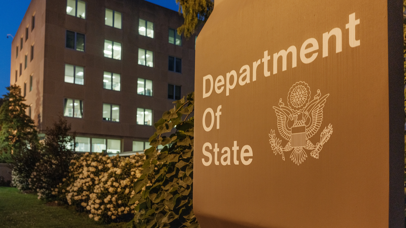 Over_6_000_U_S__Student_Visas_Revoked_in_Hard_Line_Immigration_Move - News for amigos, by amigos Over_6_000_U_S__Student_Visas_Revoked_in_Hard_Line_Immigration_Move