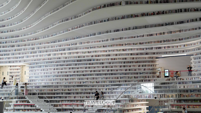 Tianjin Binhai Library: A Sea of Books Adventure Tianjin_Binhai_Library__A_Sea_of_Books_Adventure