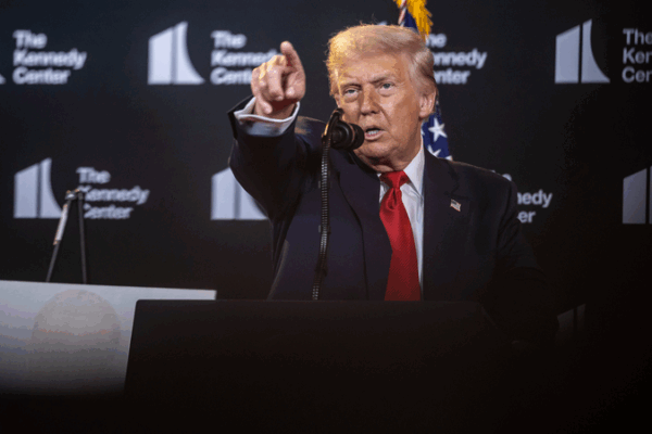 Trump Pushes to Extend Federal Control of D.C. Police Trump_Pushes_to_Extend_Federal_Control_of_D_C__Police