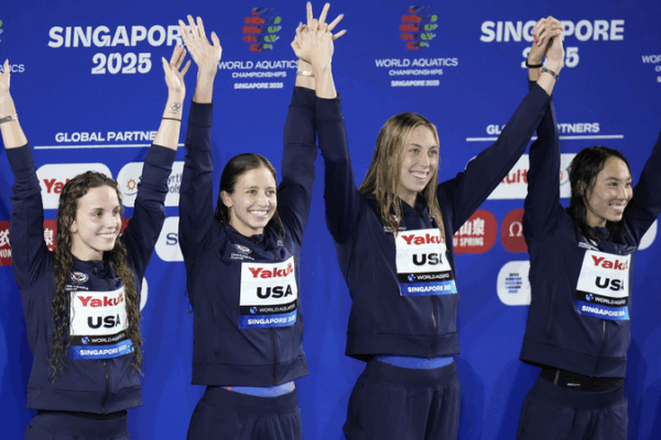 USA Smashes World Record at Aquatics Champs USA_Smashes_World_Record_at_Aquatics_Champs