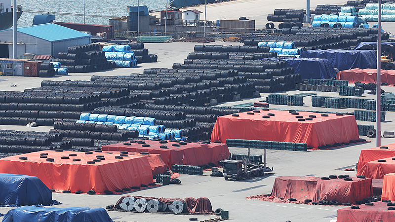 US_Tariffs_Hit_Consumers_Hard_as_Steel___Aluminum_Levies_Double - News for amigos, by amigos US_Tariffs_Hit_Consumers_Hard_as_Steel___Aluminum_Levies_Double