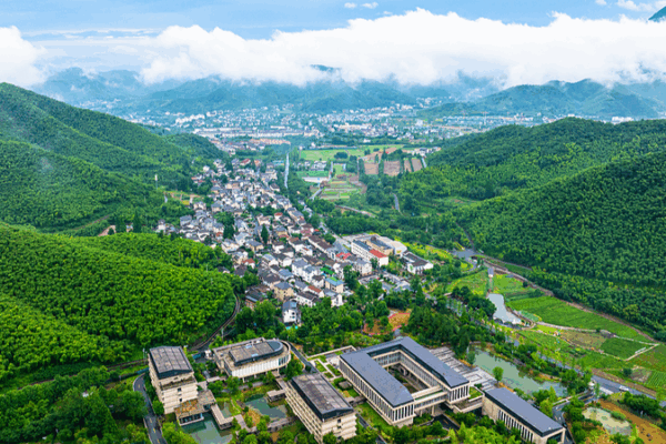 How China's 'Two Mountains' Vision Is Driving Green Growth 🌱