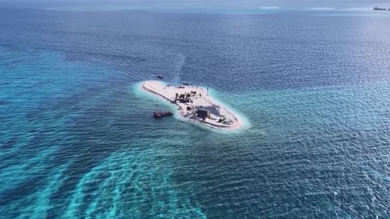 VXCG656JEQOPQDCJFM4H - News for amigos, by amigos Xisha Islands: This Summer's Must-Visit Paradise 🌴☀️ video poster