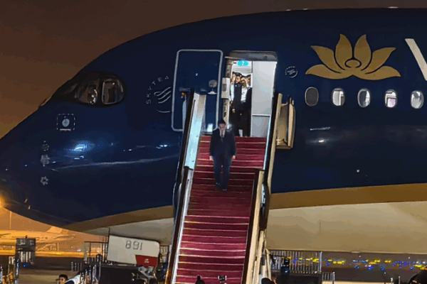 Vietnamese PM Touches Down in Tianjin for 2025 SCO Summit Vietnamese_PM_Touches_Down_in_Tianjin_for_2025_SCO_Summit