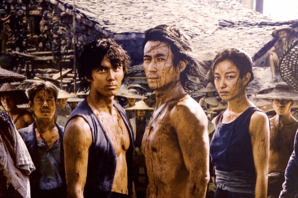 WWII Film Dongji Rescue Premieres in Hong Kong with Powerful Sea Rescue Story WWII_Film_Dongji_Rescue_Premieres_in_Hong_Kong_with_Powerful_Sea_Rescue_Story video poster
