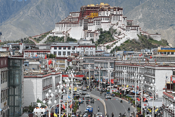 Xizang Sees Big Income Surge in 2024 Xizang_Sees_Big_Income_Surge_in_2024