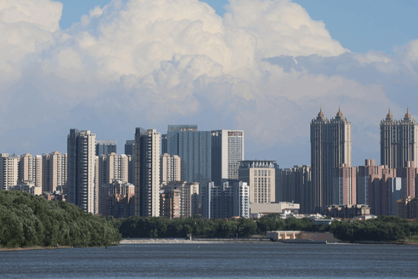 Shenyang’s Hunhe River: A Breathtaking Eco Oasis by the Water Shenyang’s Hunhe River: A Breathtaking Eco Oasis by the Water video poster