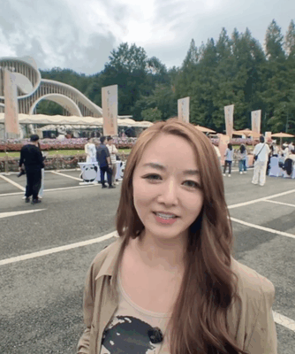 Golden Panda Awards Guests Explore Chengdu’s Panda Valley video poster