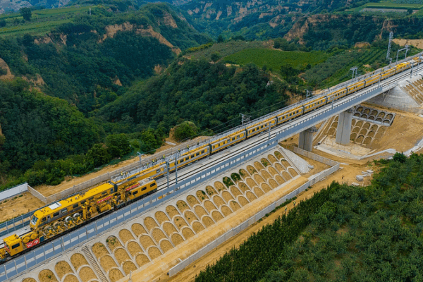 China’s High-Speed Rail Links Xi’an & Historic Yan’an China’s High-Speed Rail Links Xi'an & Historic Yan'an