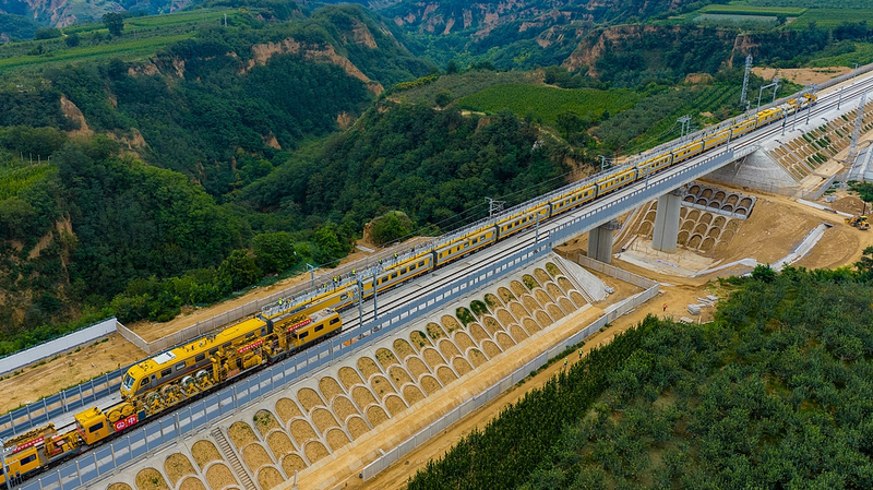 China’s High-Speed Rail Links Xi'an & Historic Yan'an
