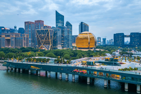Hangzhou’s Urban Balcony: A Sky-High Riverfront Oasis Hangzhou’s Urban Balcony: A Sky-High Riverfront Oasis video poster