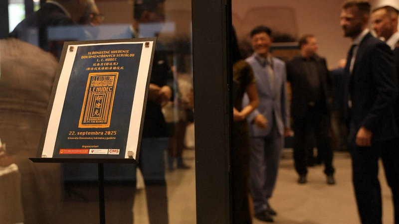Bratislava_Gallery_Debuts_Chinese_Doc_L_E__HUDEC - News for amigos, by amigos Bratislava_Gallery_Debuts_Chinese_Doc_L_E__HUDEC