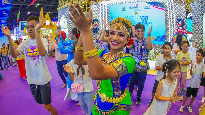 CAEXPO_2025__China_and_ASEAN_Unite_for_AI_Driven_Growth_and_Sustainability - News for amigos, by amigos CAEXPO_2025__China_and_ASEAN_Unite_for_AI_Driven_Growth_and_Sustainability